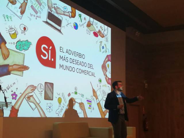 Éxito en la presentación de SI School